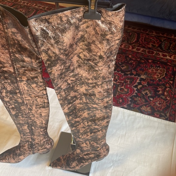 Chanel High Boots - Picture 7 of 16